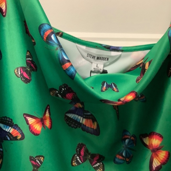Steve Madden butterfly top - Picture 5 of 9